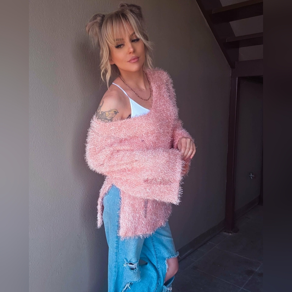 OVERSIZED PINK FUZZY DISTRESSED SWEATER